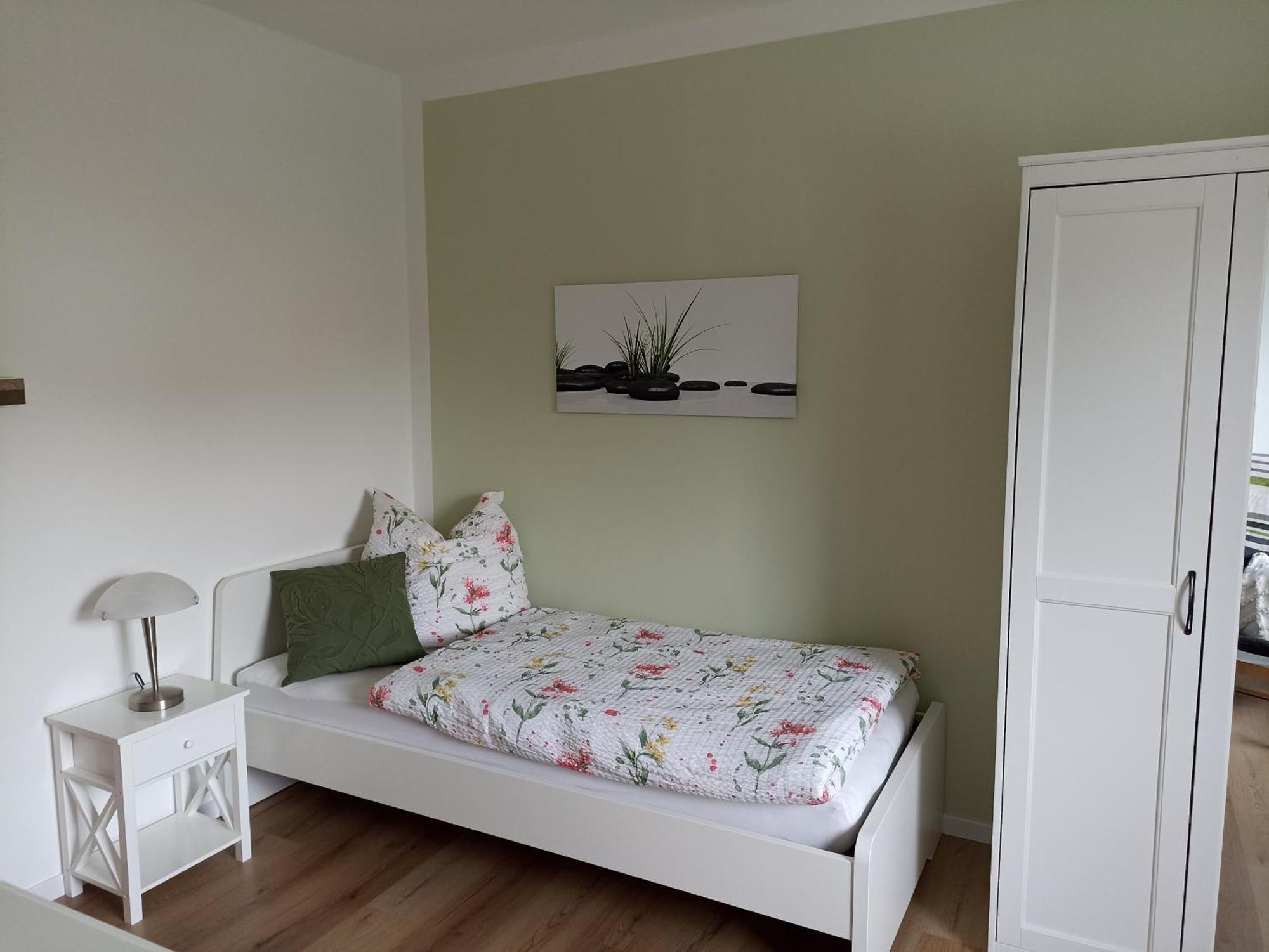 Grosse Helle Ferienwohnung Mit Balkon, Ruhig Gelegen Mit Guter Verkehrsanbindung Bad Berneck im Fichtelgebirge Exterior foto